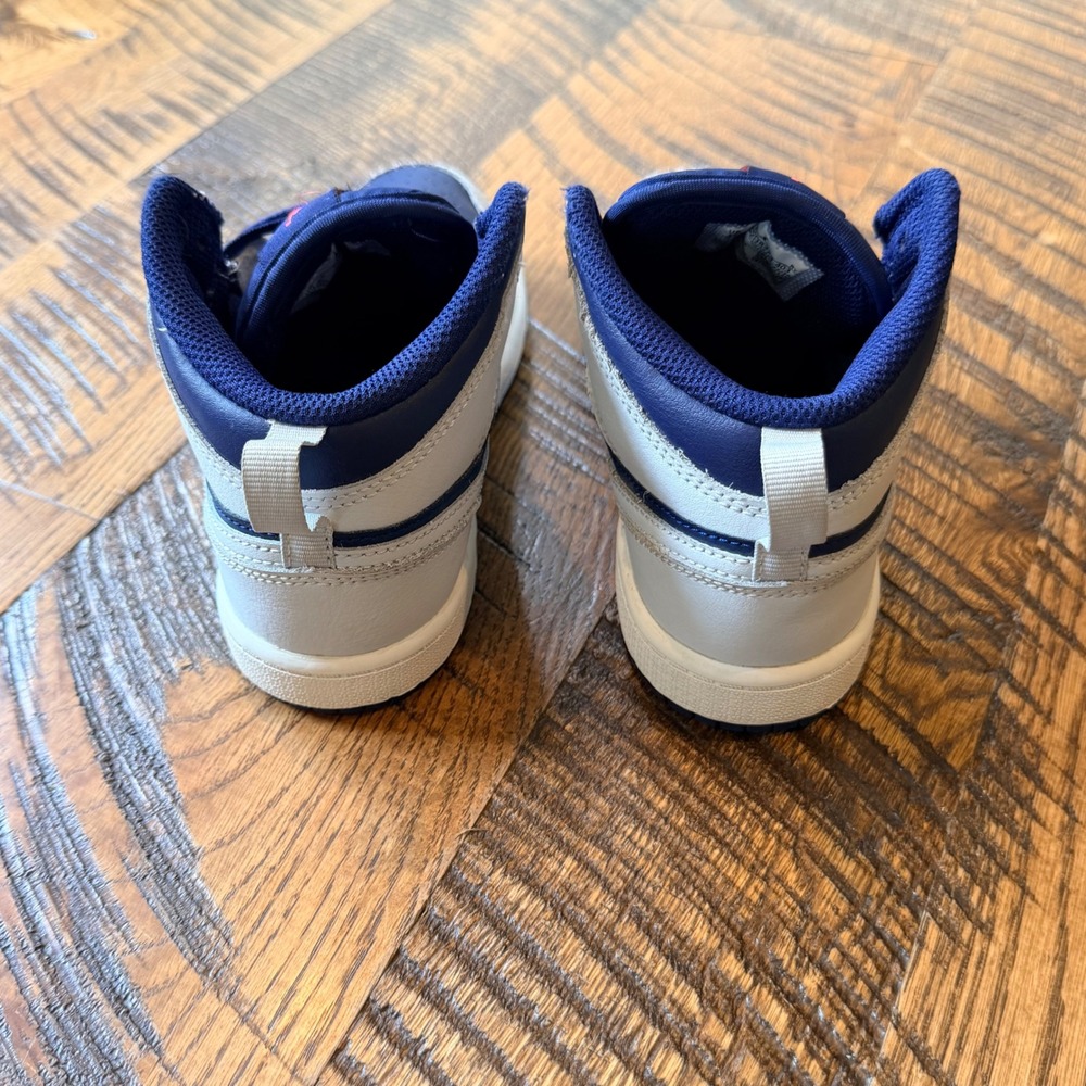 Nike Air Jordan 1 Mid Kids Sneakers Navy Grey Blue Size 1Y Streetwear Shoes - Picture 7 of 9